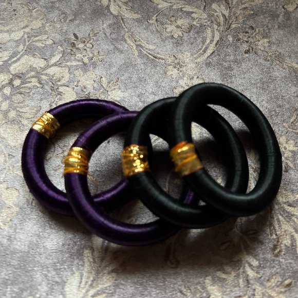 Accessories - Set of 2 threaded bright coloured bangles